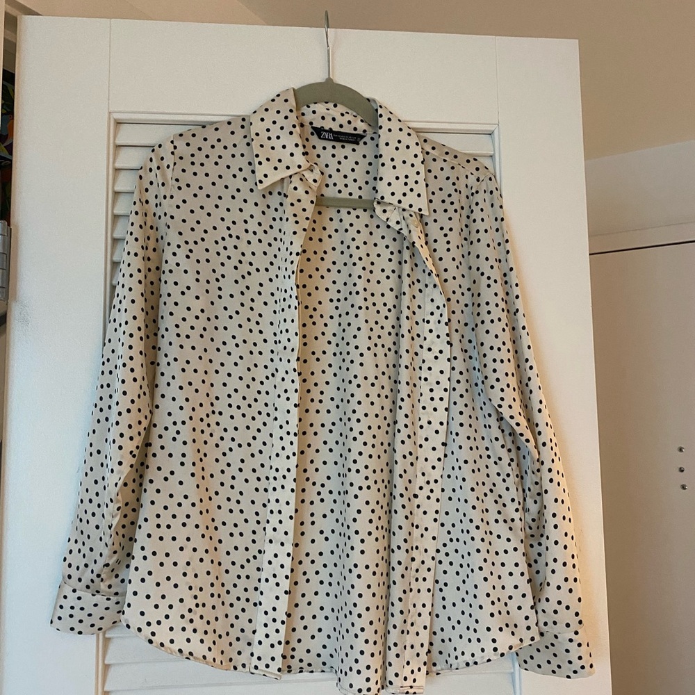 Zara Black and Cream Polka Dot Blouse